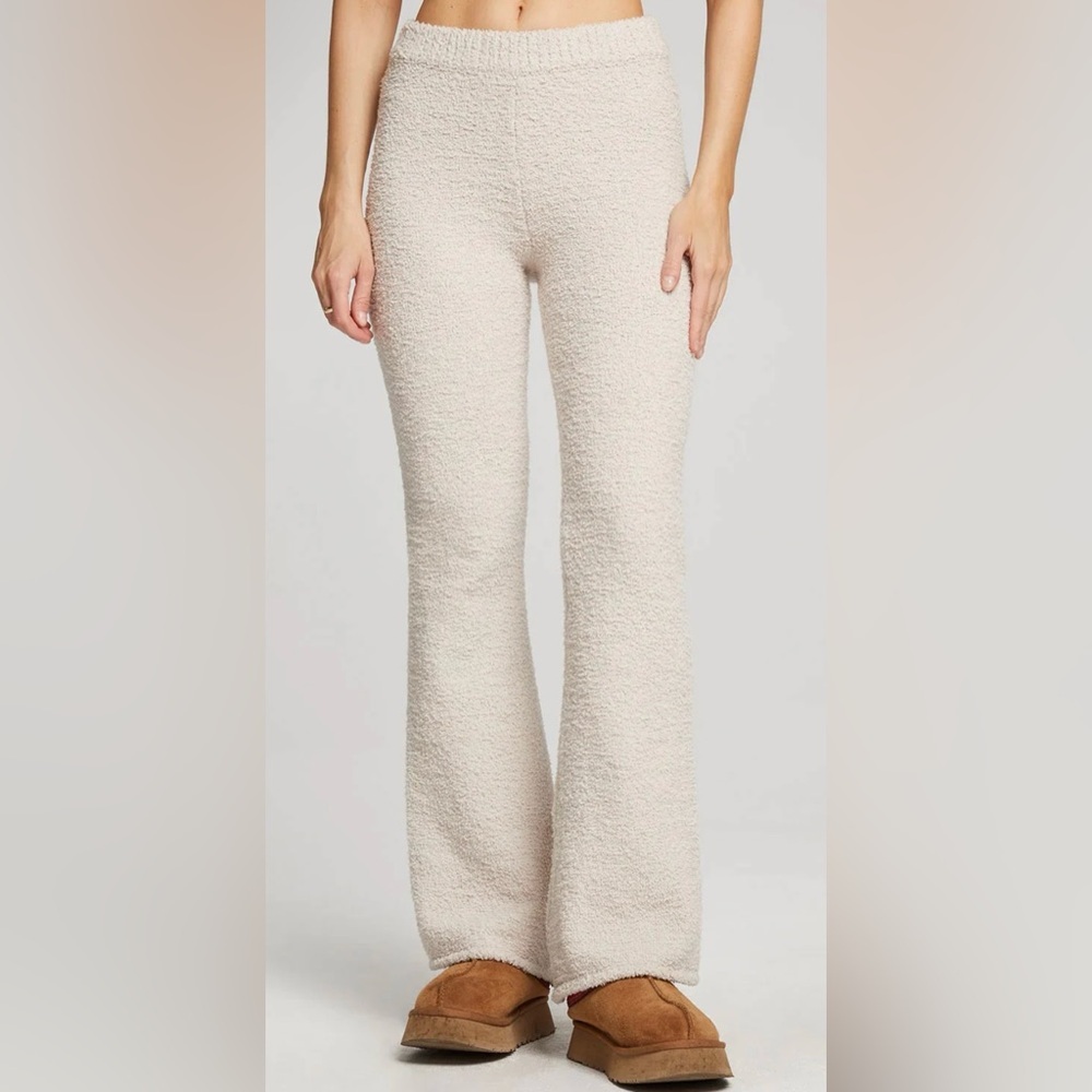 NWOT buttery soft Saltwater Luxe - Lakes Pant - color Vanilla/ size L